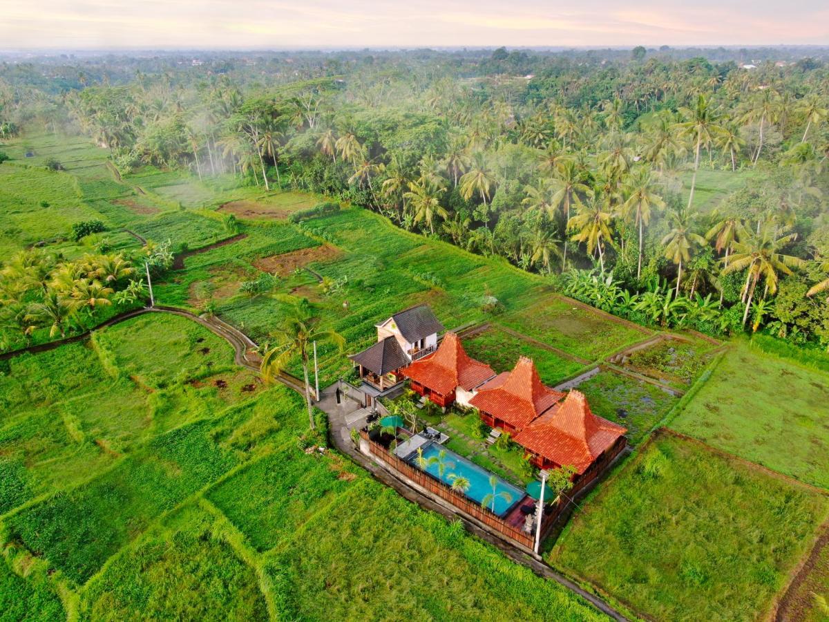 One Bedroom Grand Javanese Joglo Ubud 1 Exterior foto